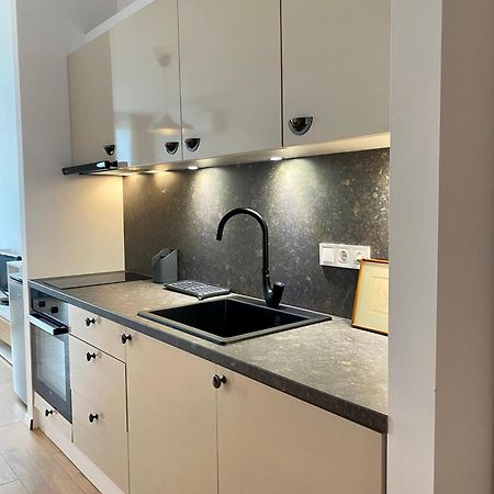 Mycampus Unwe Studentski Mountain Views Modern Kitchen Equipment Sofia Exterior photo